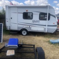 2013 Jayco Swift 145rd SLX 17ft