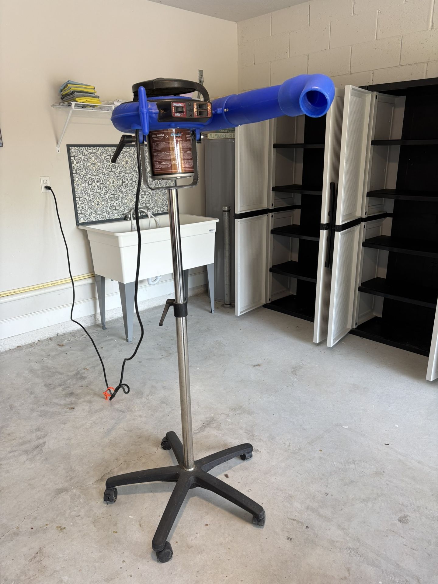 Double k 9000Ii Stand Dryer