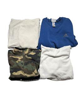 Miscellaneous hoodie and sweater bundle‼️ SEND OFFERS‼️