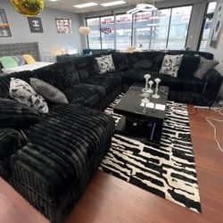 Black Color Corduroy Sectional Couch Set Extra Discount Code RSG 
🔥🔥 Mention OfferUp for this Special Price!!