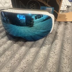 Wildhorn Roca Ski Goggles Men Women Anti-Fog/Scratch 100% UV-Magnetic Lens-Snowboard Snow Goggles Men Women Adult