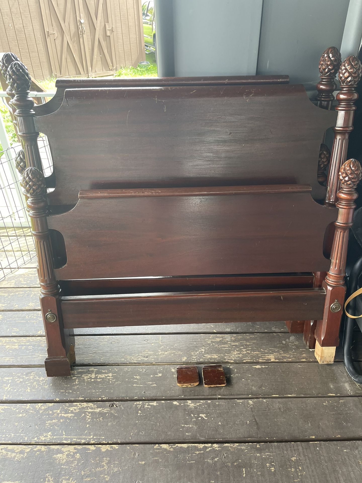 Antique Twin Mahogany 2 Headboard And 2 Footboard’s 1920S To 1930S