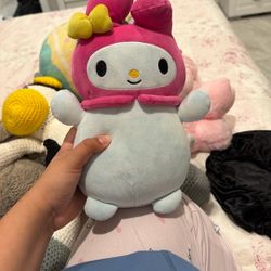 My melody Plushie 