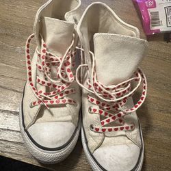 Converse all Star Chuck Taylor . Youth size 3 . Made with love $15