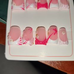 Press On Nails 