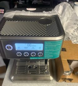 CASABREWS ULTRA Semi-Automatic Espresso Machine – 58mm – LCD – Steam Wand – NEW