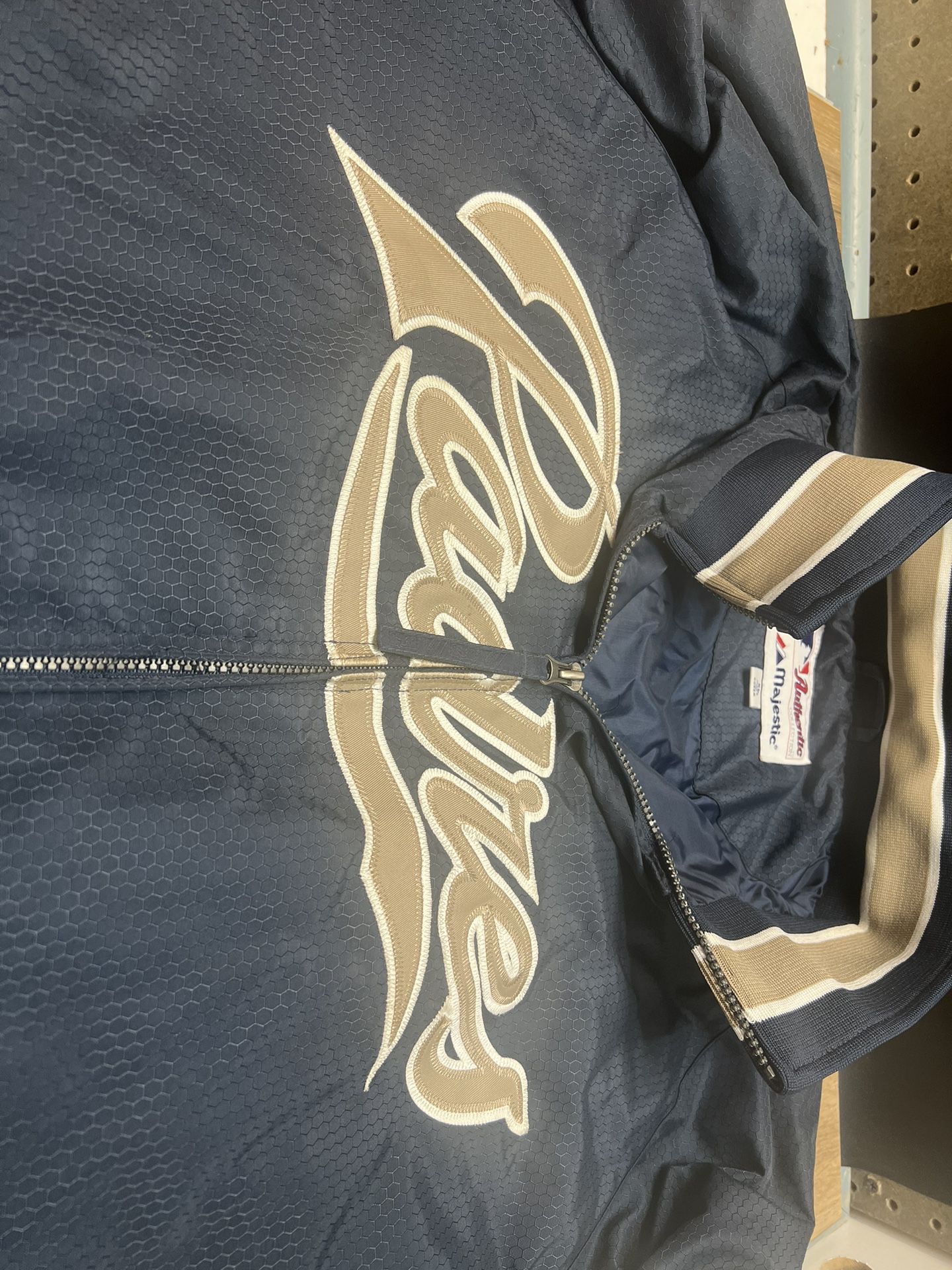 Vintage San Diego Padres Jacket AUTHENTIC Majestic MLB Collection ADULT XL  for Sale in Spring Valley, CA - OfferUp