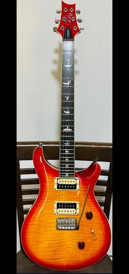 PRS SE CUSTOM 24 ELECTRIC GUITAR