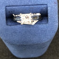 14k Diamond Ring 1ct Center Stone H Color I-1 Size 6