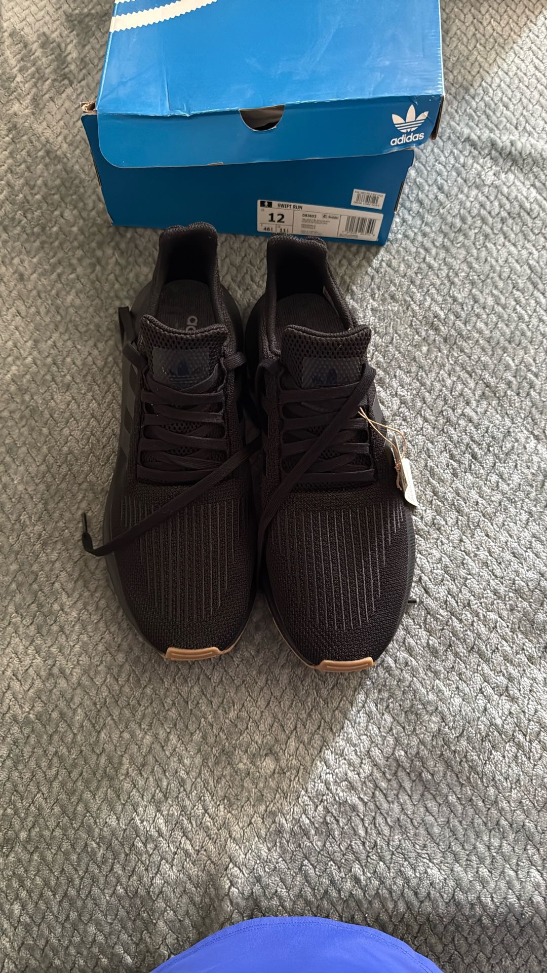 Mens Adidas Swift Run Size 12