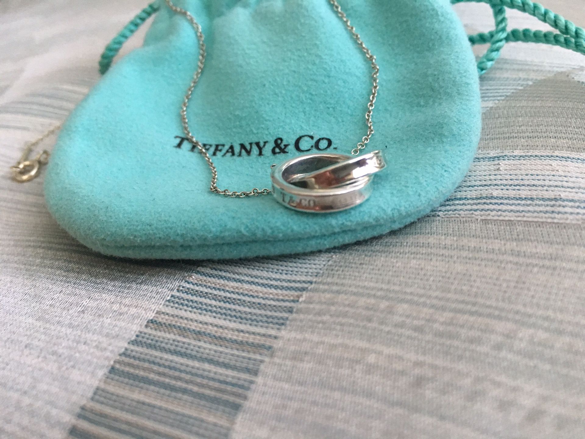 Tiffany & Co. 1837 Interlocking Circles Pendant Necklace w/pouch