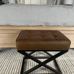 Kirkham Tufted Leather Stool