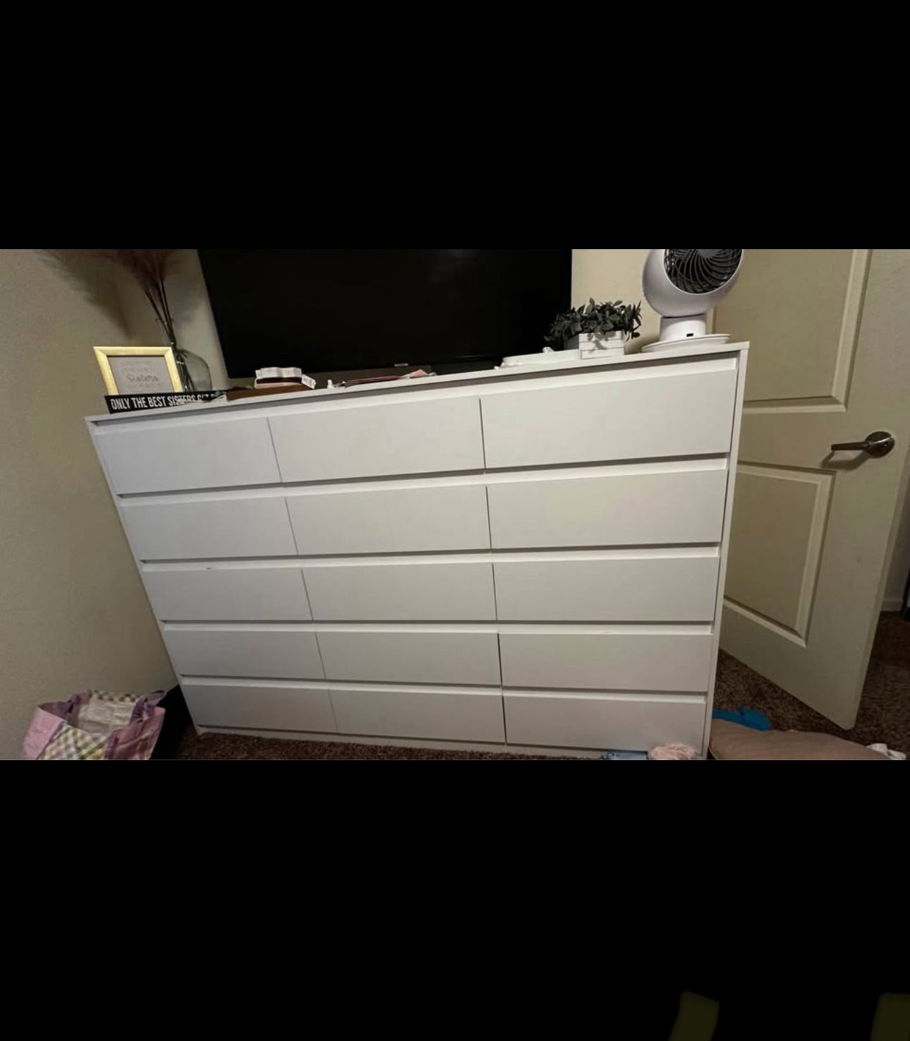 Dresser