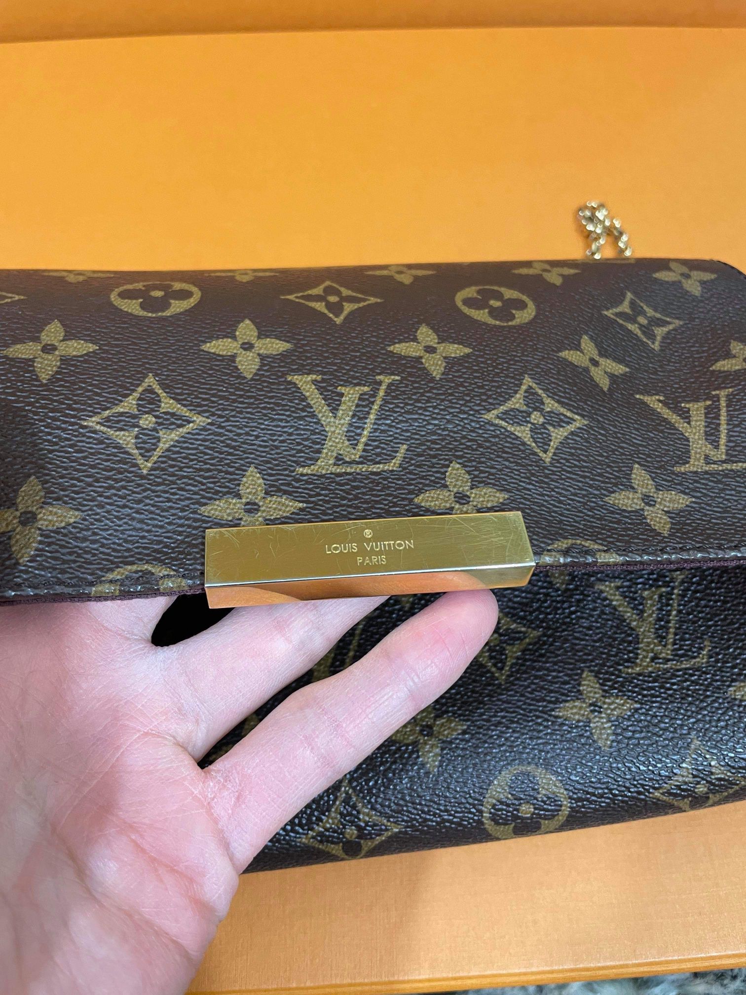 100% Auth Louis Vuitton Mazarine MM $2,930  Cross body handbags, Louis  vuitton, Vuitton