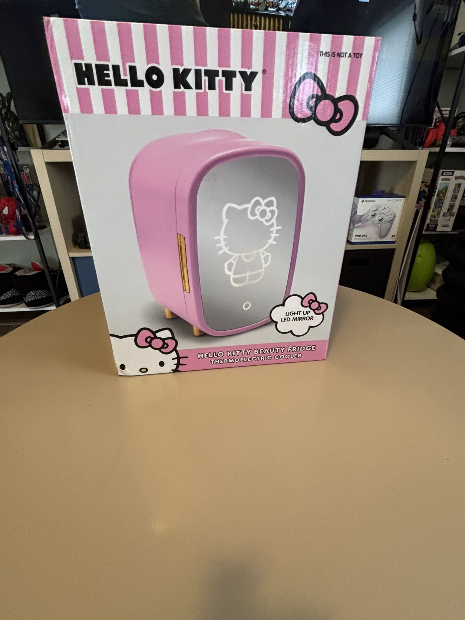 Hello Kitty Fridge