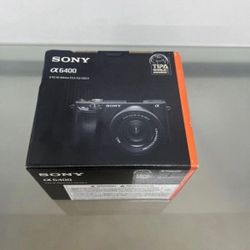 Sony Alpha 6100 APS-C Mirrorless Camera 4K VIDEO CAMERA WITH E PZ 16-50mm Lens - Black 