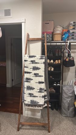 Blanket Ladder