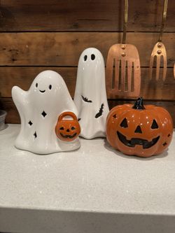 Halloween Decor Ghosts And Pumpkin 