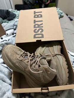 Yeezy Desert Boot YZY DSRT BT - Nuevos, Talla 6, Color Taupe