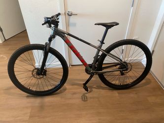 Trek Marlin 4 Bike