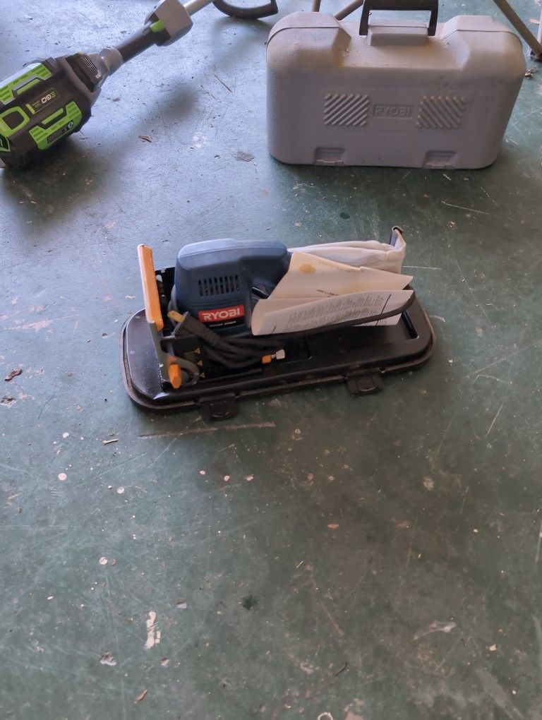 Ryobi Biscuit Joiner