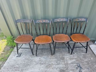 Set of 4 antique vintage, L Hitchcock Black Grapes Stenciled Thumb Back Maple Ebonized Windsor Side Chair