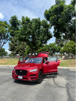 2018 Jaguar F-Pace