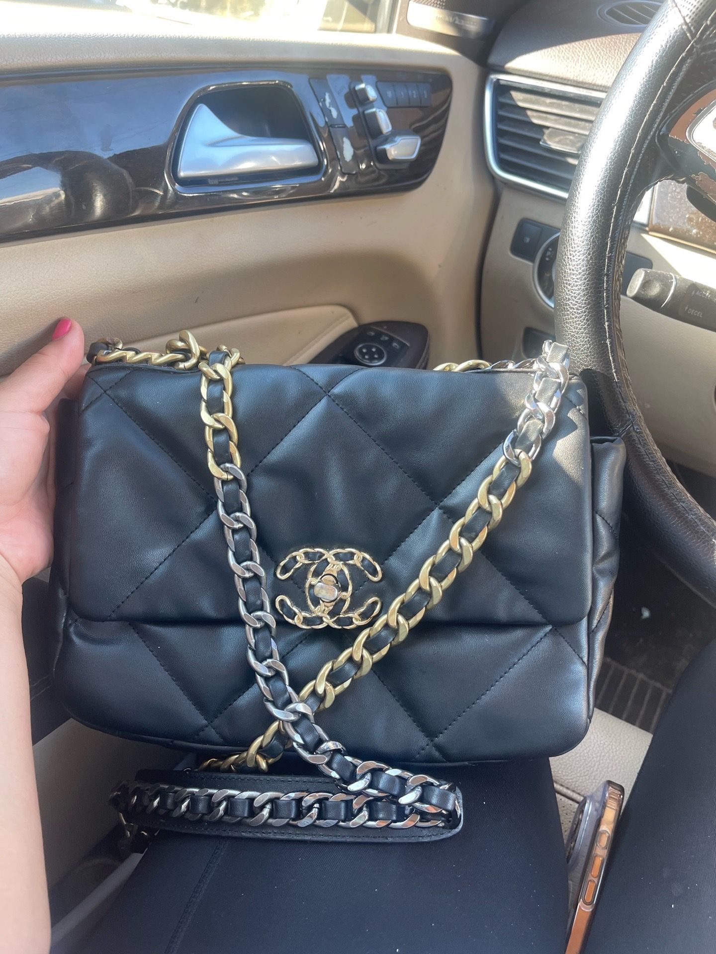 Chanel 19 crossbody