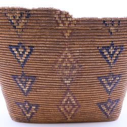 Antique American Indian Thompson River Basket 