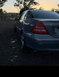 Mercedes-Benz 2003 Mercedes-Benz