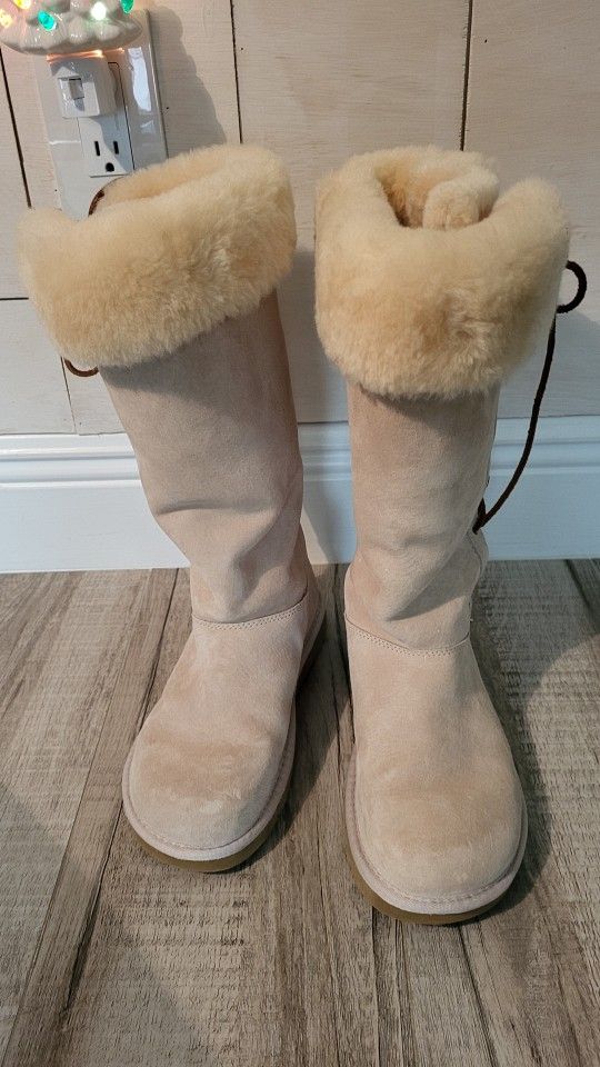 UGG Women's Boots 