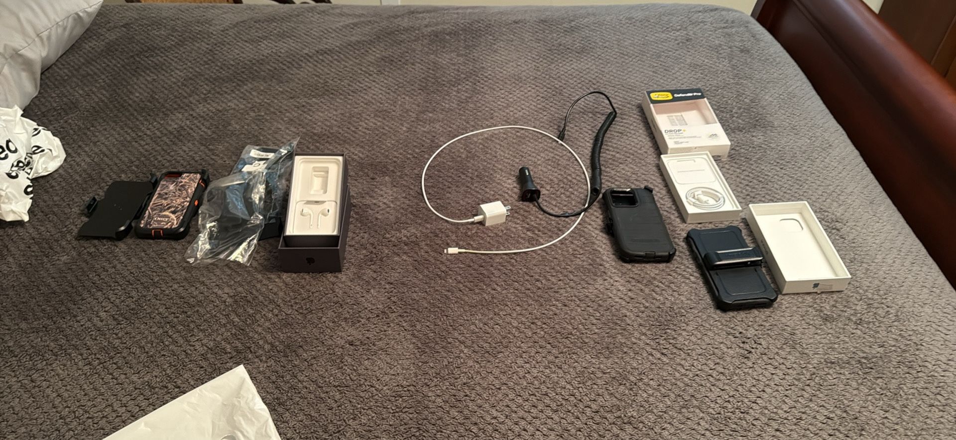 Apple 12 and Apple 14 accessories