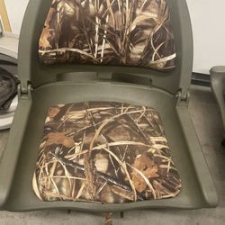 New Unused boat seat wipad grn camo And Used Grey Boat Seat Wipad 