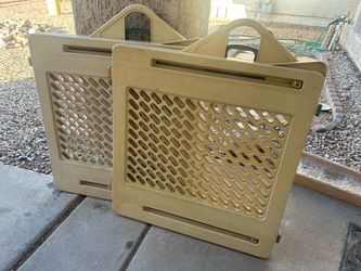 Fisher Price Baby Gates (2)
