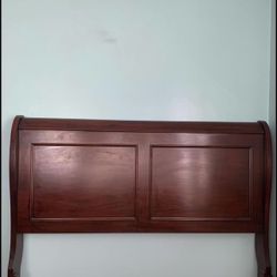 wooden queen size bed frame  