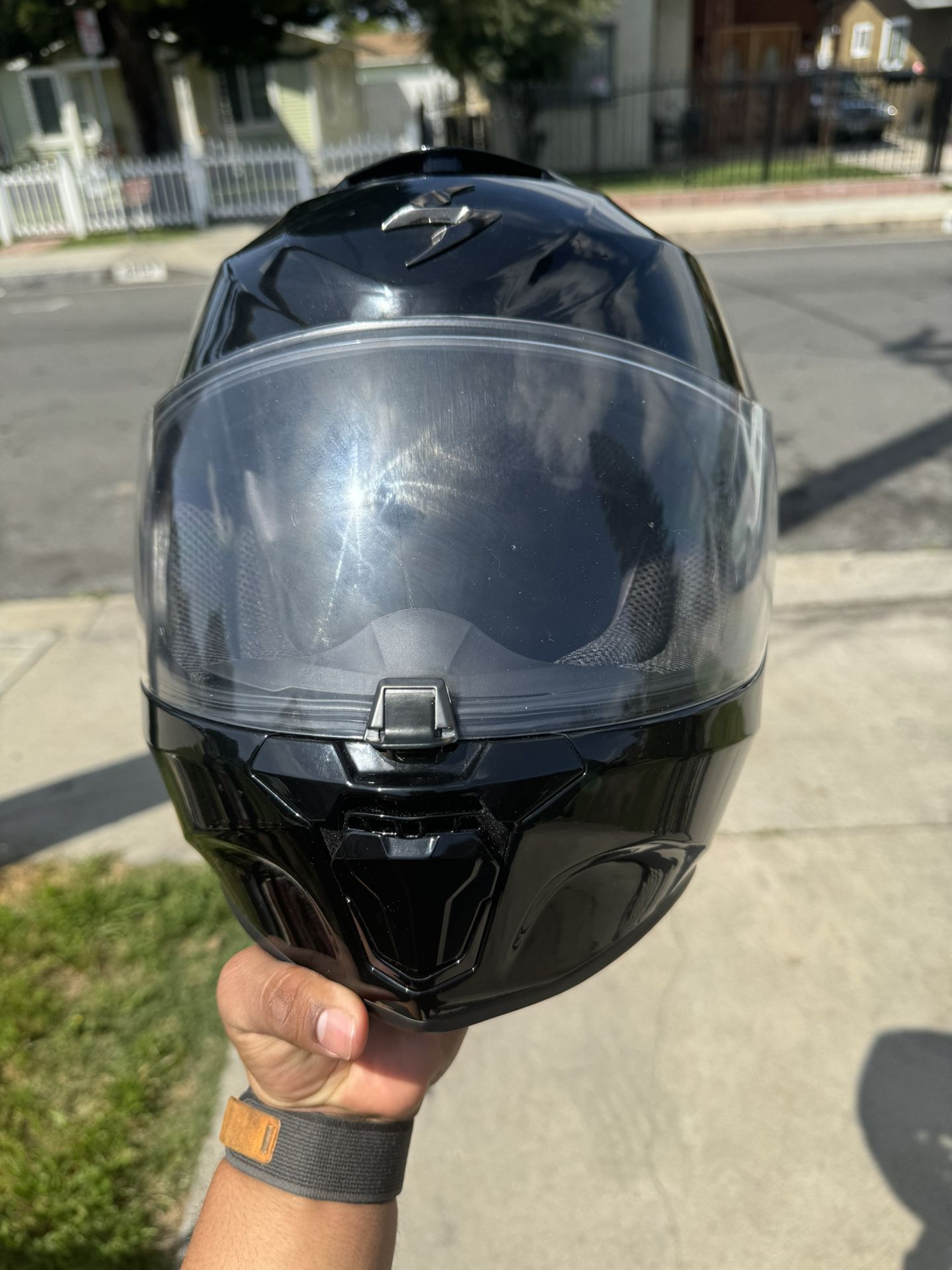 Motorcycle Helmet: ScorpionEXO R420 