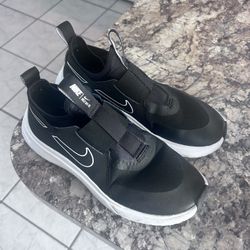 Boys Nike shoes 6.5