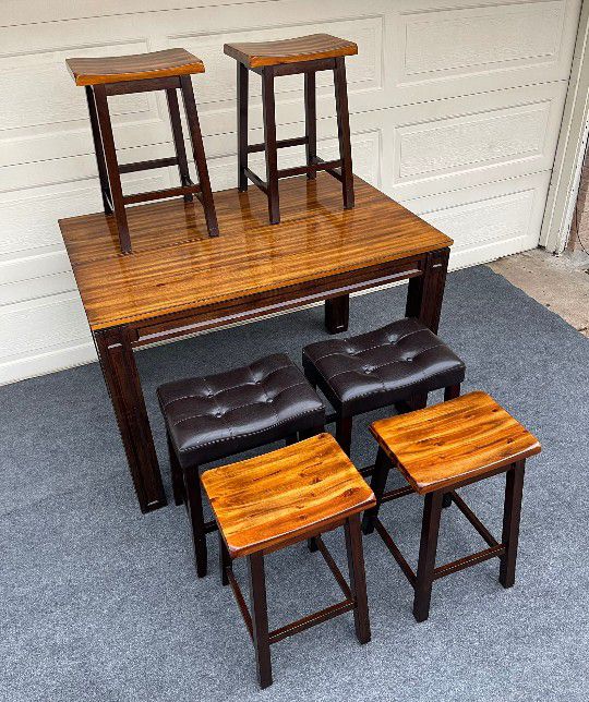 7-PC SOLID WOOD HIGH TOP DINING SET (TABLE WITH LEAF AND 6 STOOLS)