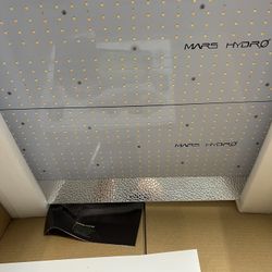 Mars Hydro Tsw 2000 LED Grow Light