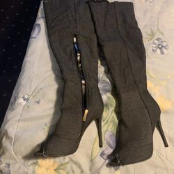 Woman’s Open Toe Knee High Denim Pump Size 10