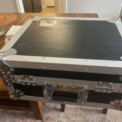 Road Ready DJ Mixer Case