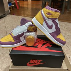 Jordan 1 retro high brotherhood GS size 6.5y