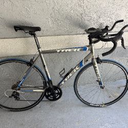 TREK ALPHA ROAD BIKE