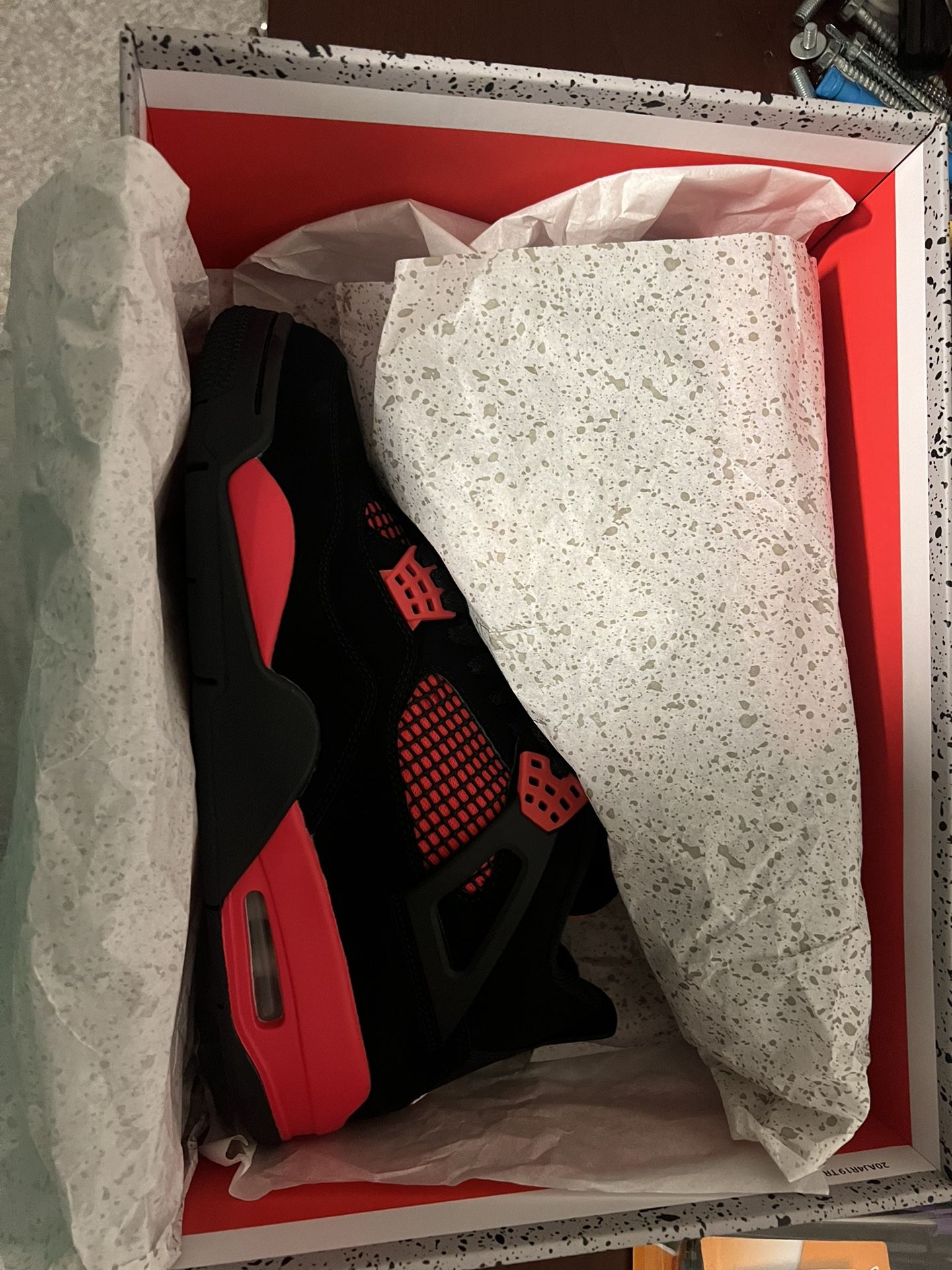 Jordan’s Size 9-9.5 Nike