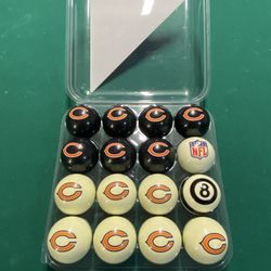 Chicago Bears Official NFL Licensed Billiard Ball Set - Collector’s Edition 