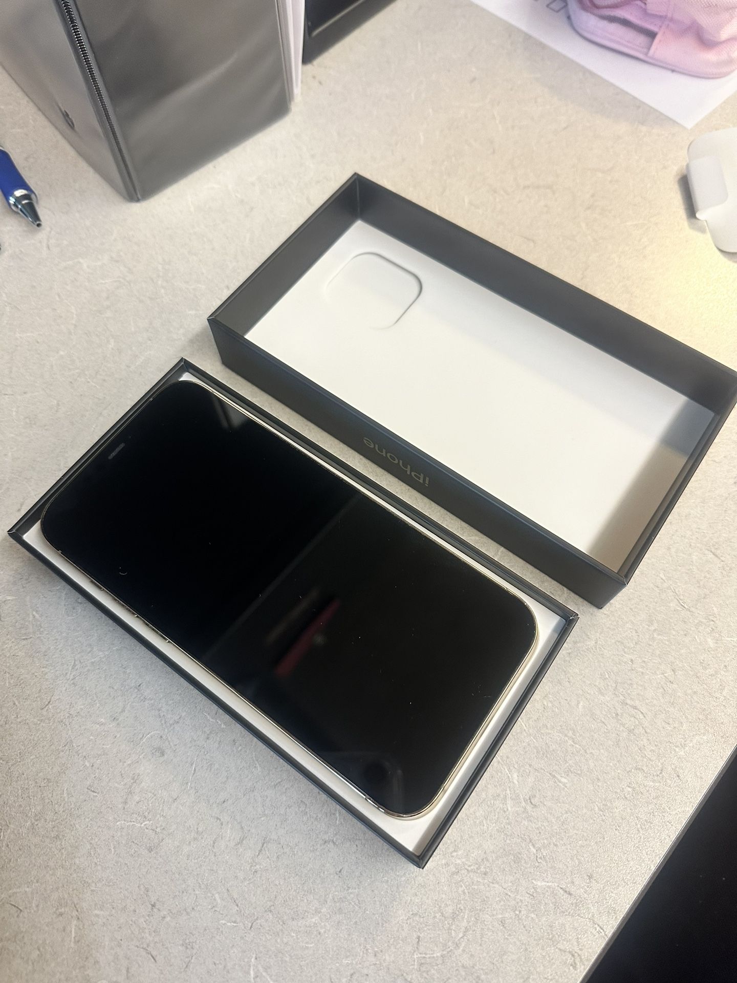 at-t-iphone-12-pro-max-256gb-for-sale-in-seattle-wa-offerup