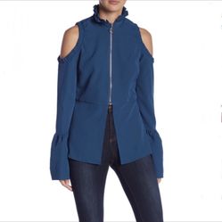 NWT Courure shoulder Zippered Tunic