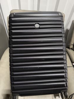 Delsey Paris Hardside Spinner Suitcase