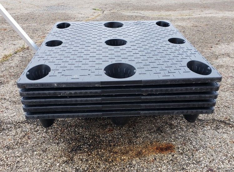 Best Hevy Duty Longlife Pallets (4 Pieces)