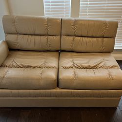 RV FURNITURE - Sectional sofa sleeper
